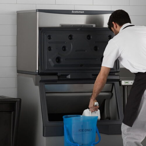Scotsman C0330MA-3 Prodigy Series 30" Air Cooled Medium Cube Ice Machine / Storage Bin - Image 5