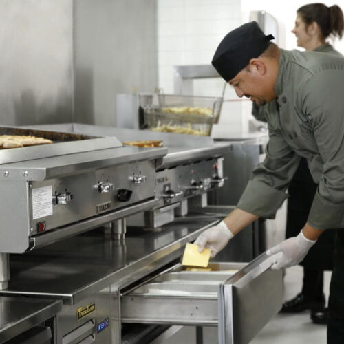 Traulsen TE072HT 4 Drawer 72" Refrigerated Chef Base - Image 3
