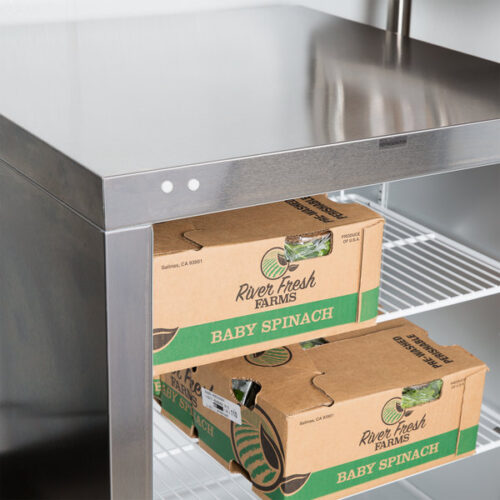 Traulsen UHT27-R 27" Undercounter Refrigerator with Right Hinged Door - Image 4