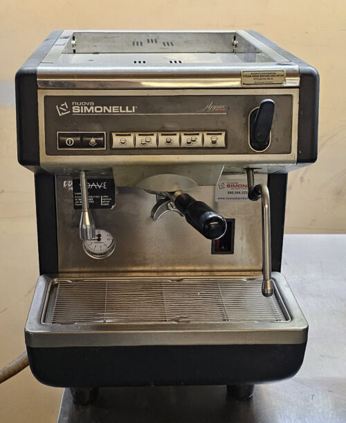 nuova simonelli espresso machine - Image 2