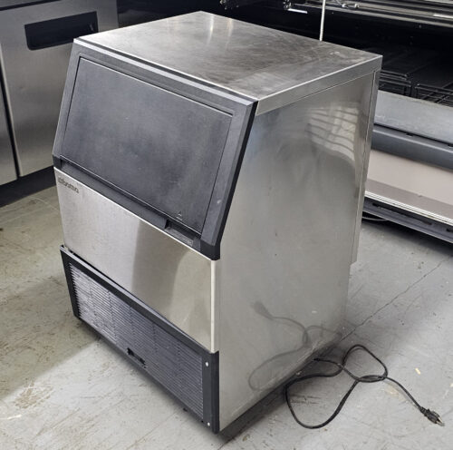 iberna ice machine